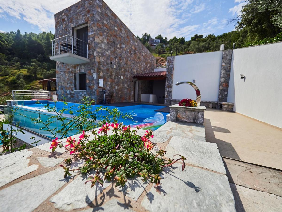 מגלי אמוס Sky Sea Resort & Villas מראה חיצוני תמונה