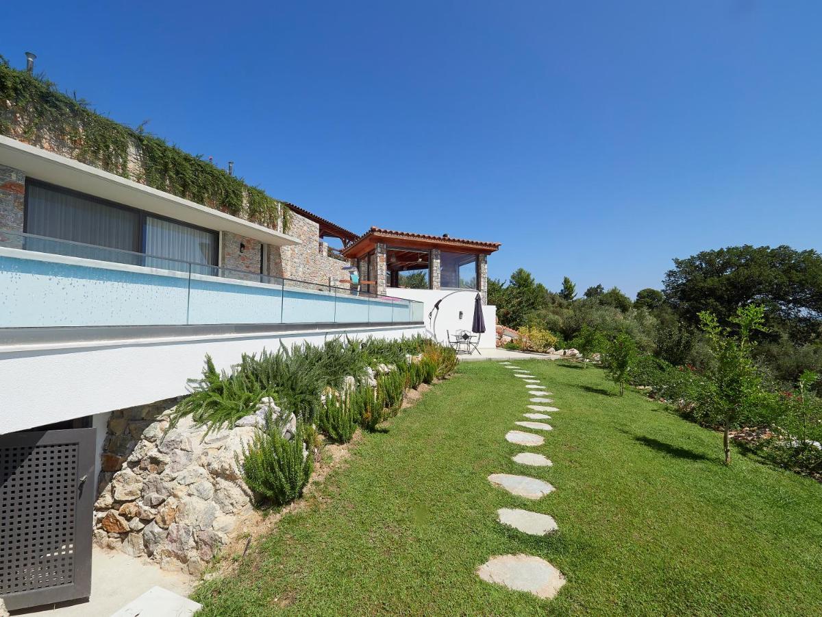 מגלי אמוס Sky Sea Resort & Villas מראה חיצוני תמונה