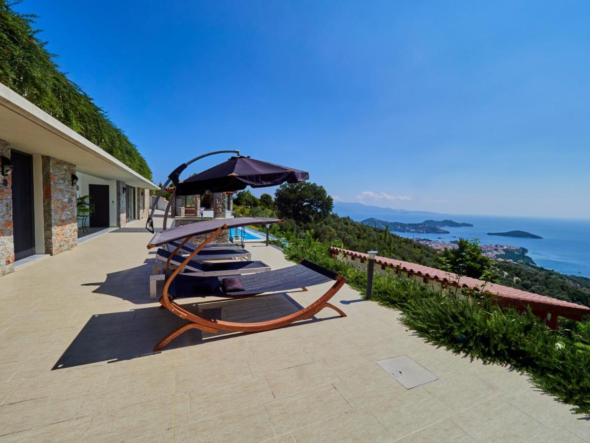 מגלי אמוס Sky Sea Resort & Villas מראה חיצוני תמונה