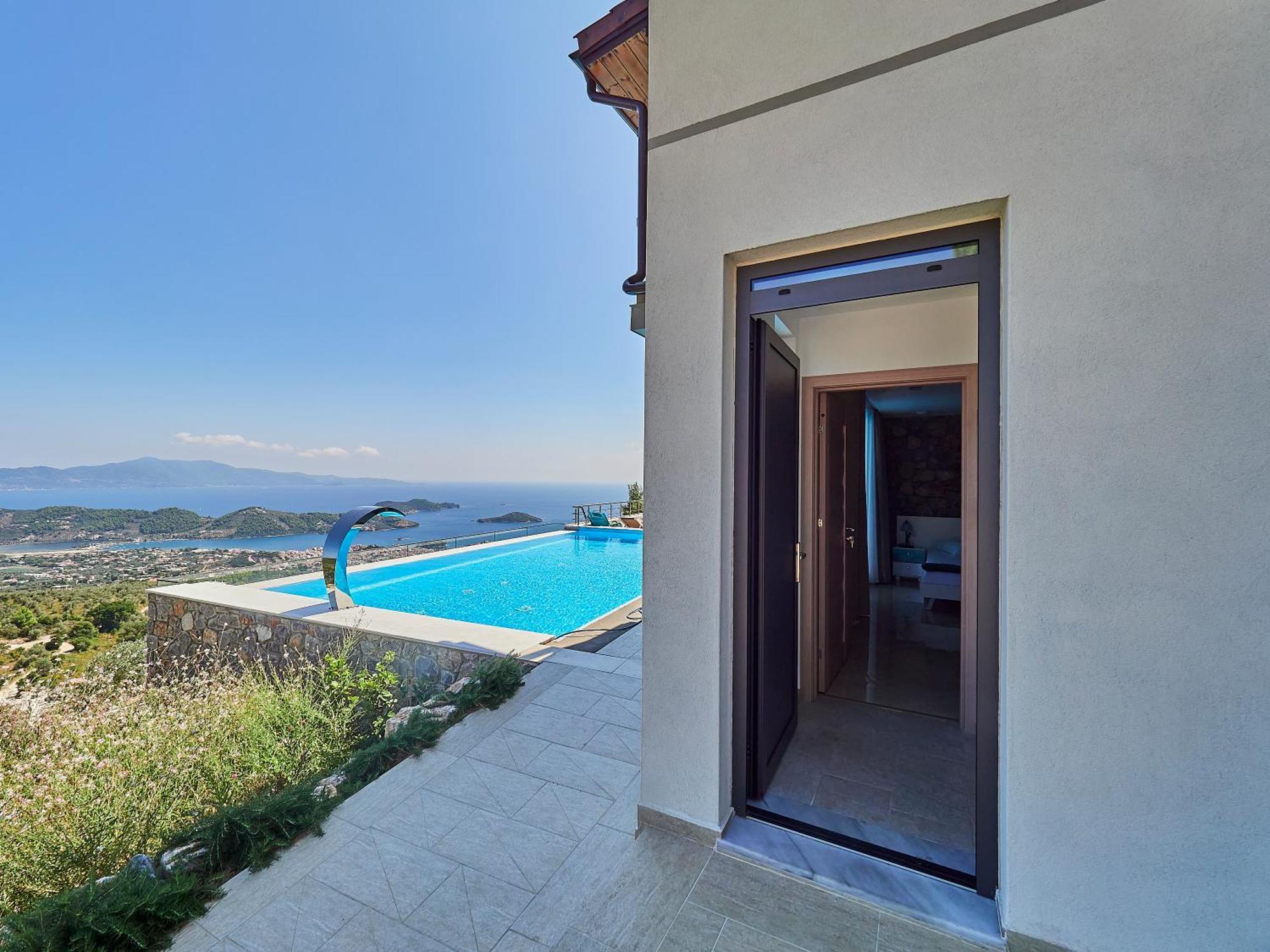 מגלי אמוס Sky Sea Resort & Villas מראה חיצוני תמונה
