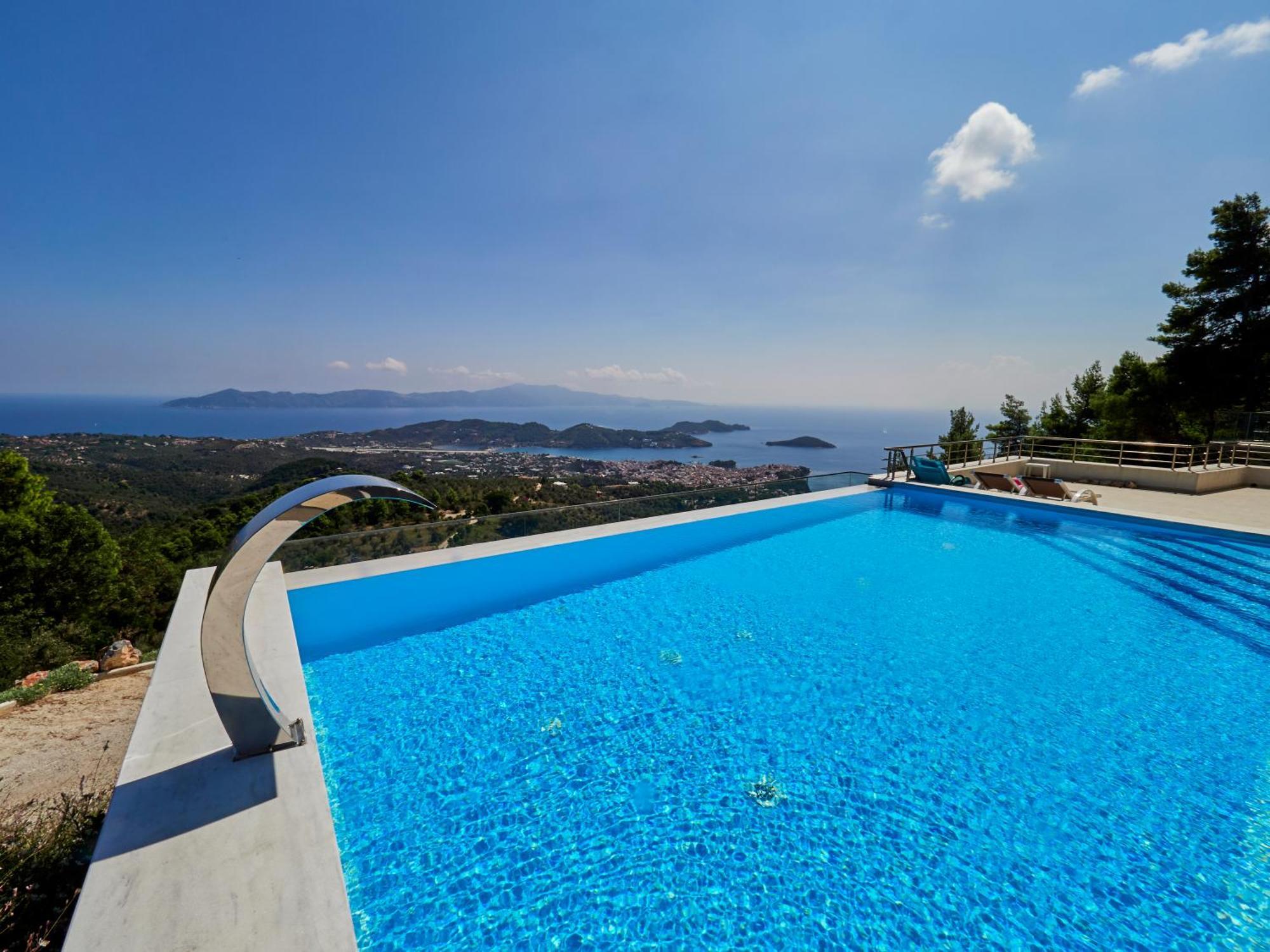 מגלי אמוס Sky Sea Resort & Villas מראה חיצוני תמונה